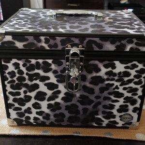 💄👑Animal print Makeup case👑💄